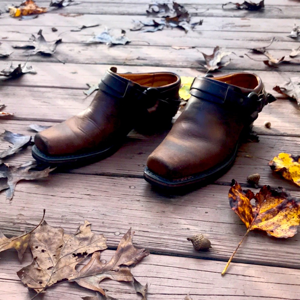 Frye mules size 7.5